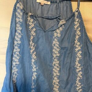 Women Blue Embroidered Sleeveless Top